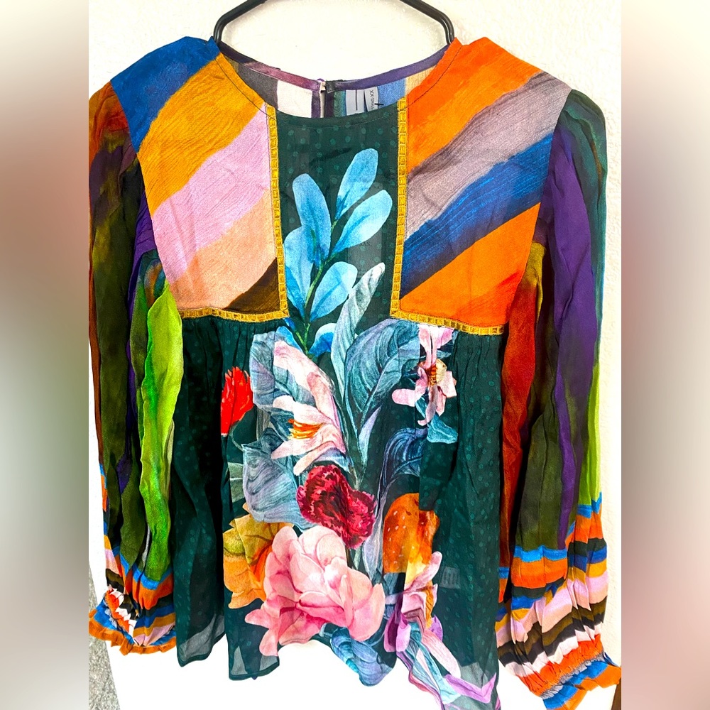 NWT Anthro top
